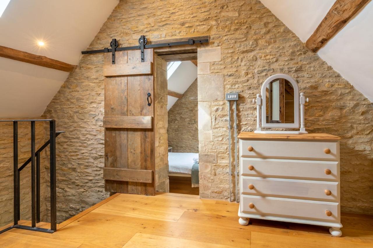 Middle Barn Villa Dyrham Dış mekan fotoğraf